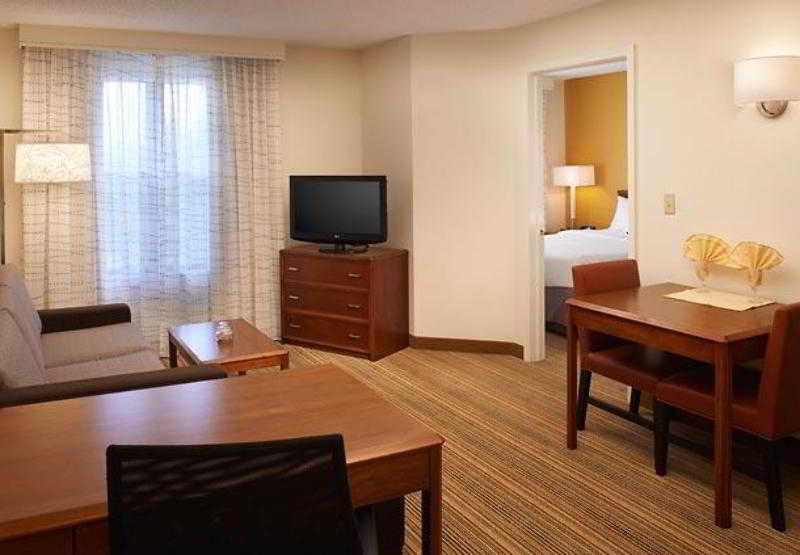 Residence Inn By Marriott Chicago Wilmette/Skokie Bagian luar foto