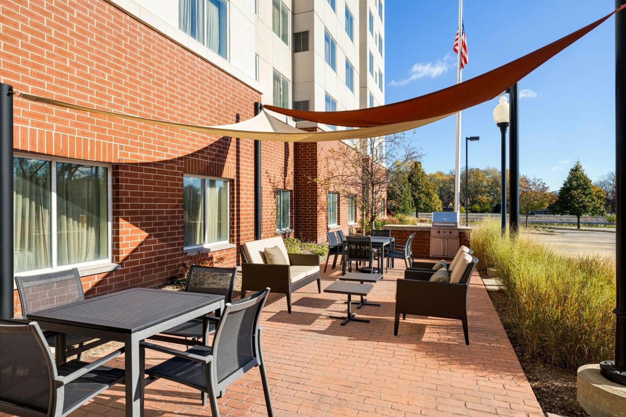 Residence Inn By Marriott Chicago Wilmette/Skokie Bagian luar foto